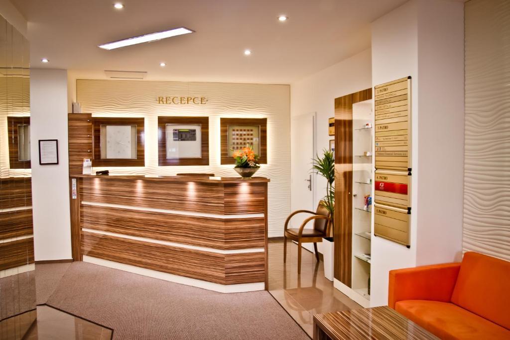 Hotel Palac Elektra オストラヴァ エクステリア 写真
